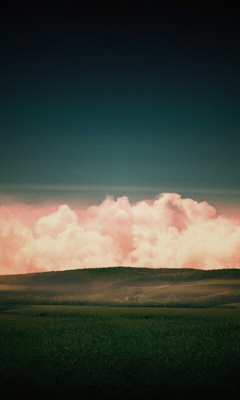 Облака у самой земли обои