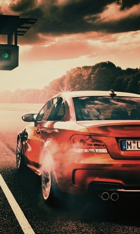 Оранжевый BMW серии M обои