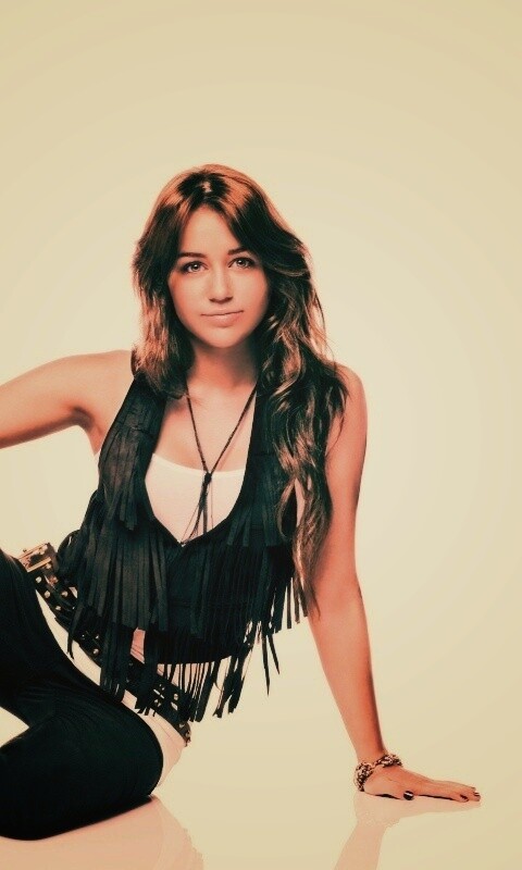 Девушка в черном обои