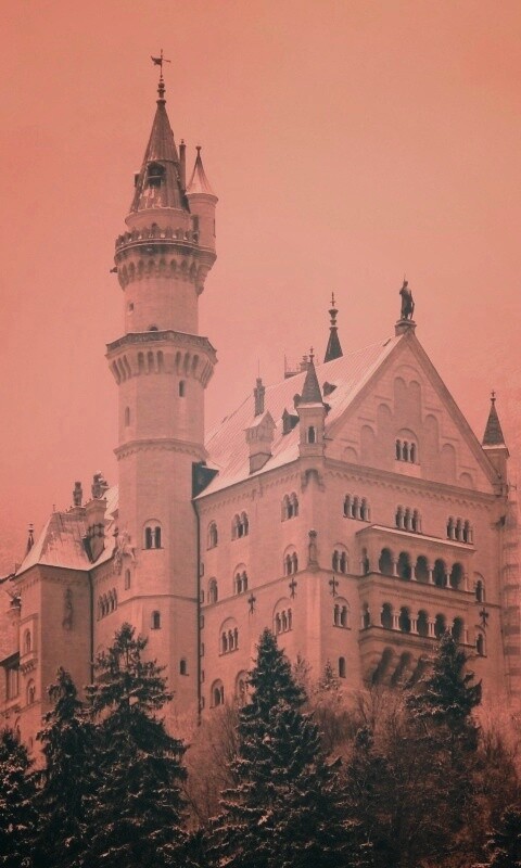 Заснеженный Нойшванштайн обои