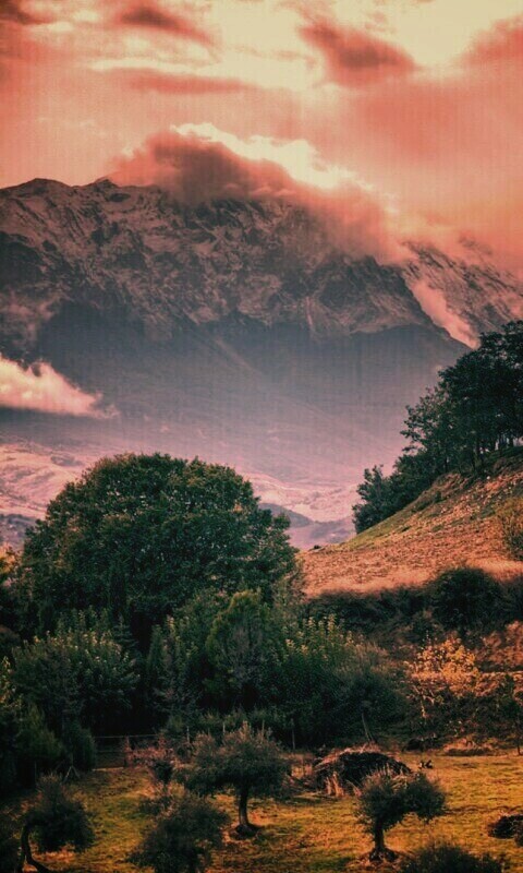 Горный пейзаж обои