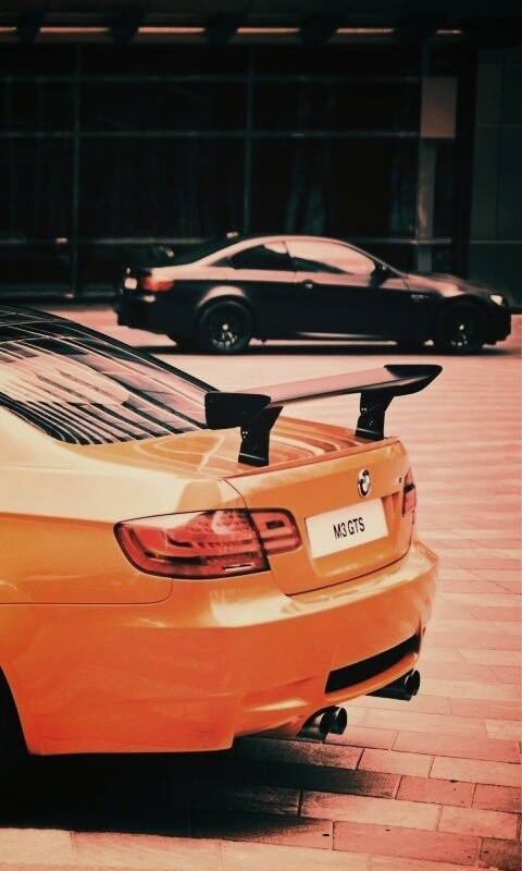 Оранжевый BMW M3 обои