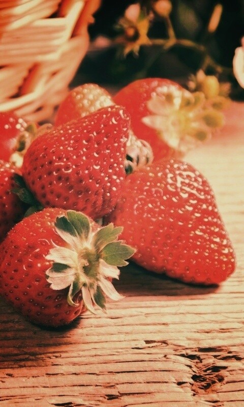Клубничка обои