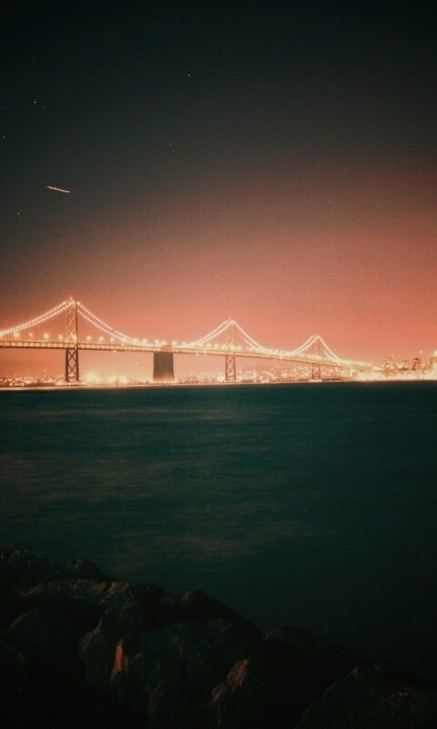 Вид на ночной мост обои