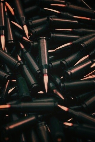 Черные патроны обои