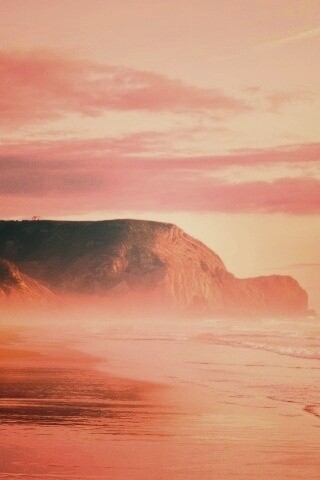 Горы уходящие в море обои