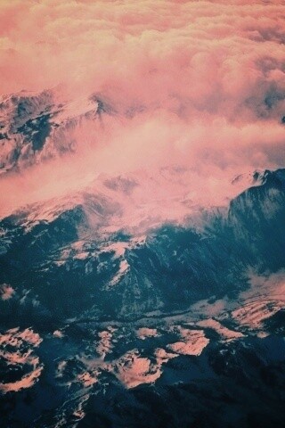 Облака в горах обои