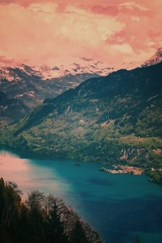 Горная река обои