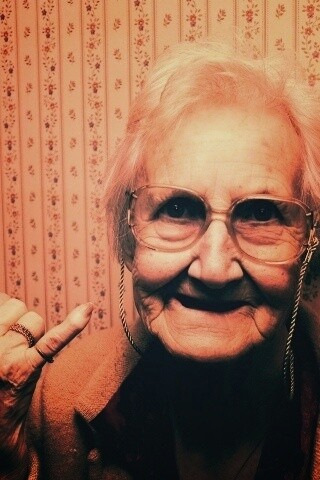 Чумовая бабуся обои