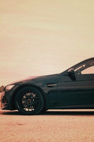 BMW и девушка обои