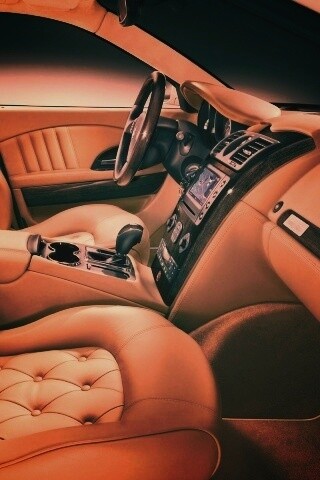 Салон Maserati обои