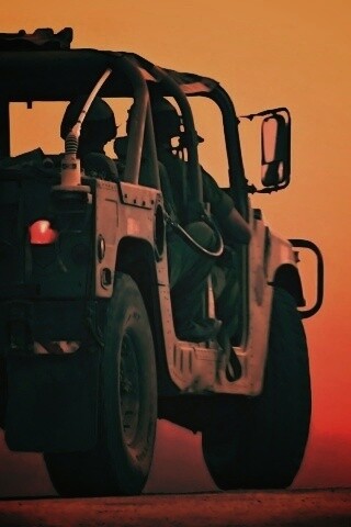 Военный Hammer обои