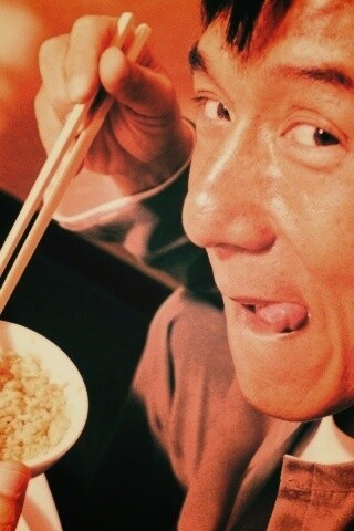 Джеки Чан одобряет рис обои