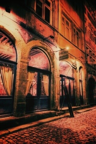 Ночная улочка обои