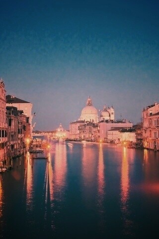 Канал в Венеции обои