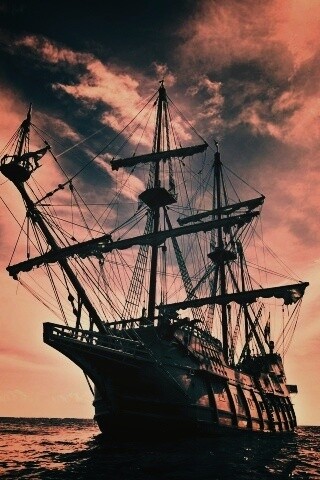 Галеон в море обои