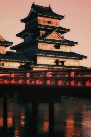 Дом на берегу обои