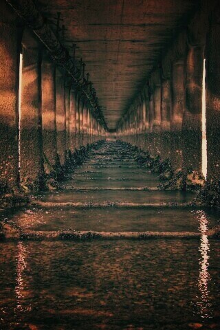 Туннель в бесконечность обои