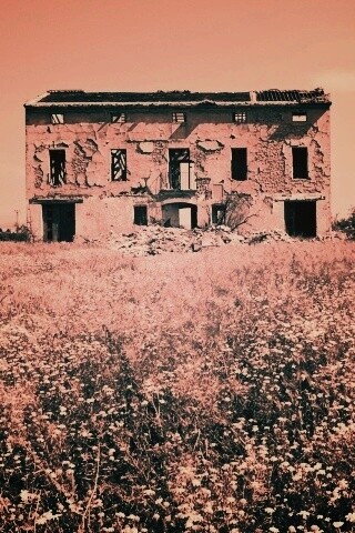 Руины жилого дома обои