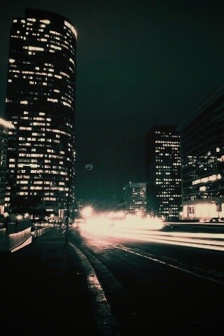 Ночные огни мегаполиса обои