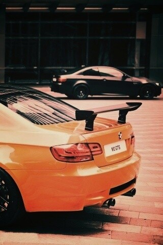 Оранжевый BMW M3 обои