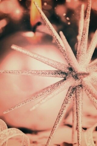 Новогодние игрушки и украшения обои