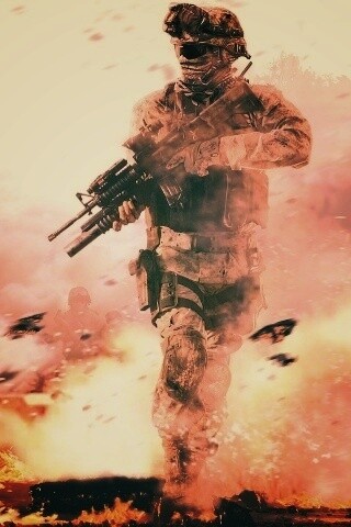 Солдат на фоне огня обои