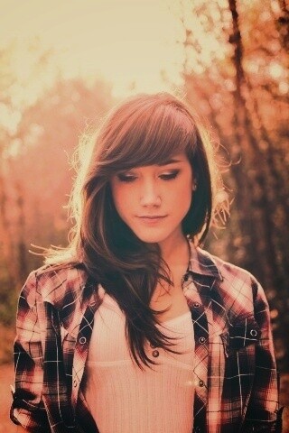 Девушка в парке обои