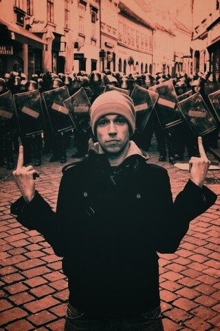 Против системы обои