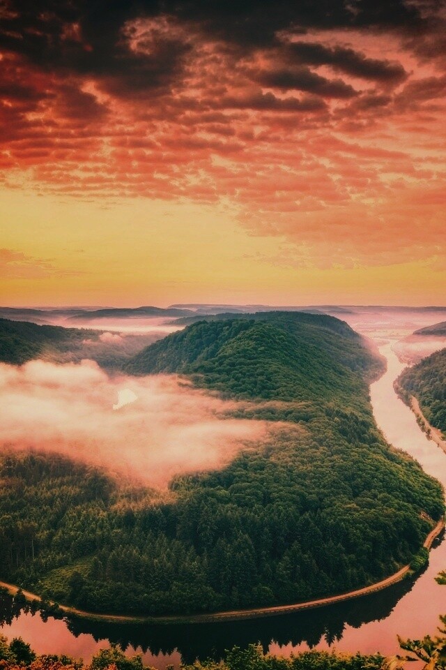 Кривая река обои