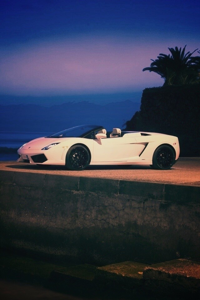 Белый кабриолет ламбо обои