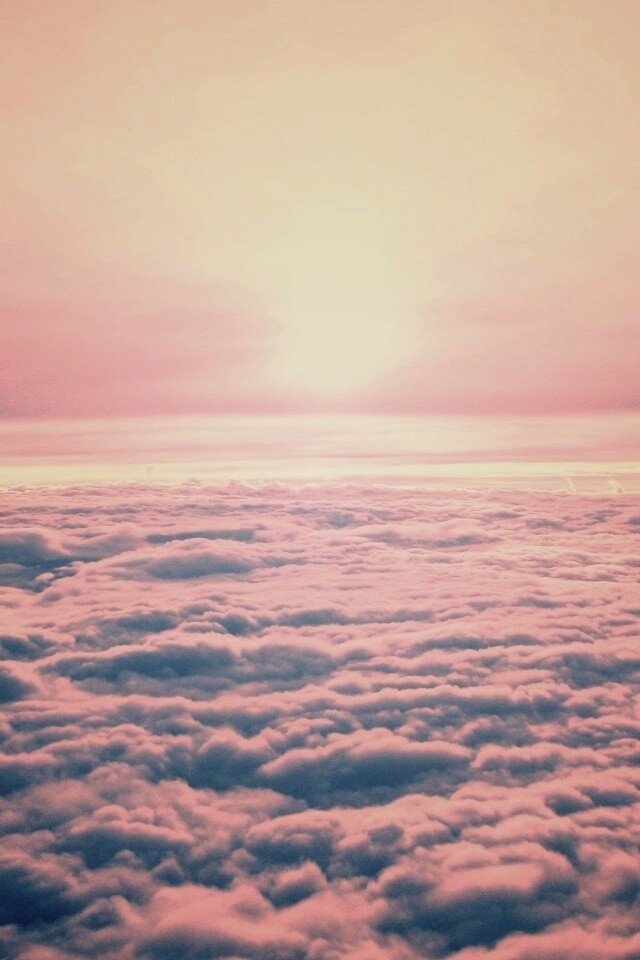 Над облаками обои