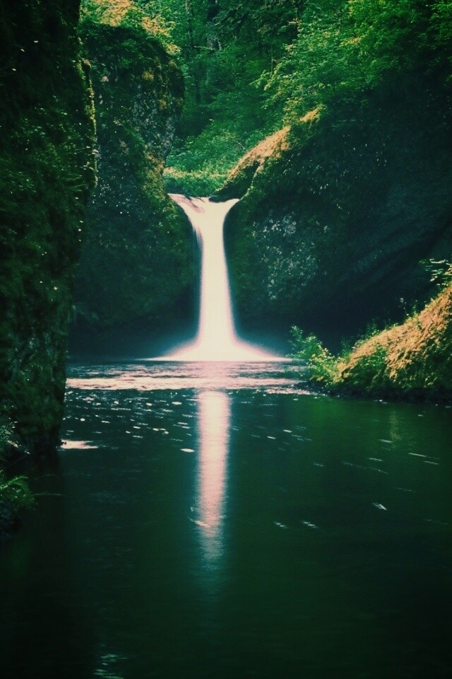 Красивый водопад обои