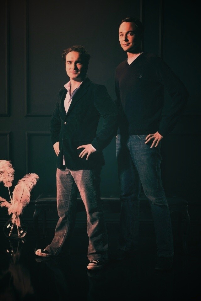 Джонни Галаки и Джим Парсонс обои