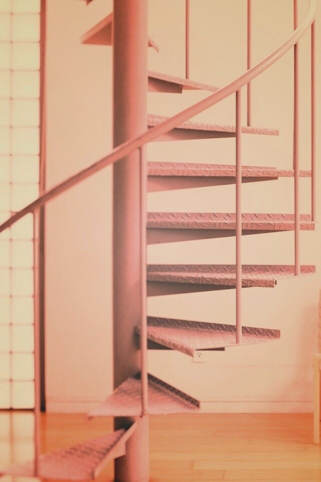 Лестница вверх обои