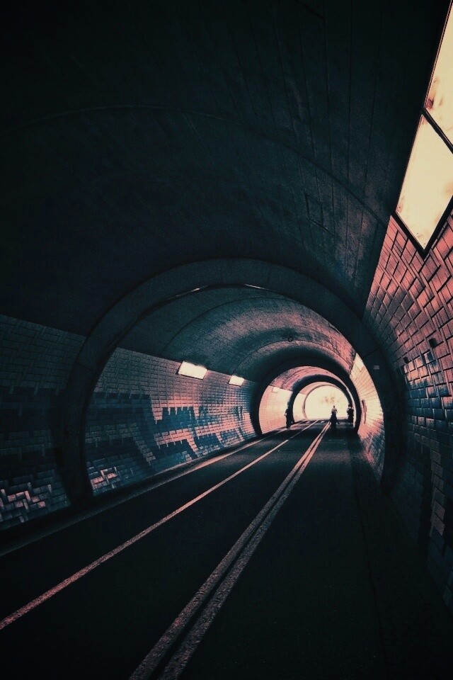 Пешеходный тоннель обои