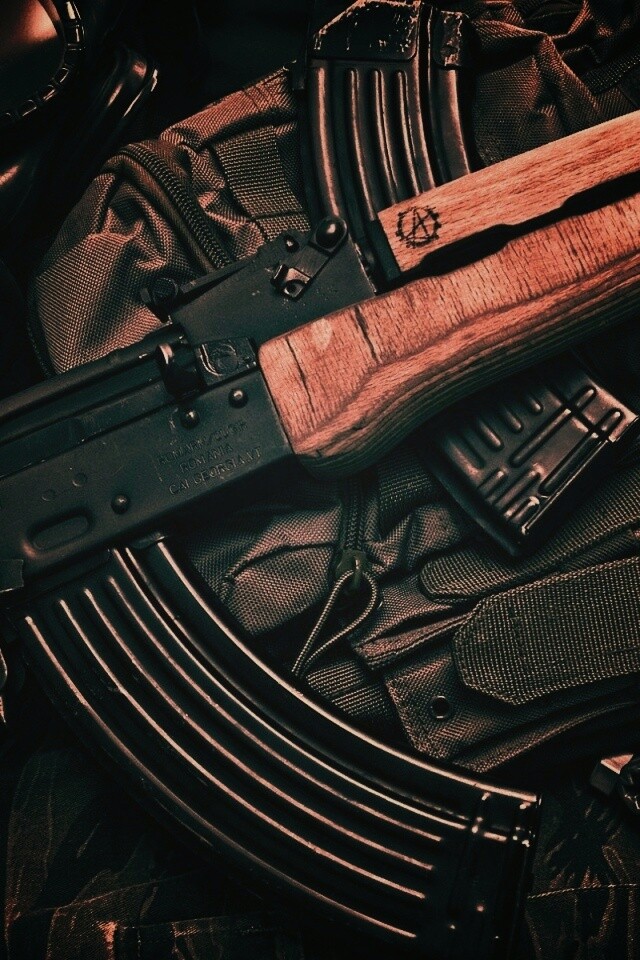 Автомат АК-47 обои