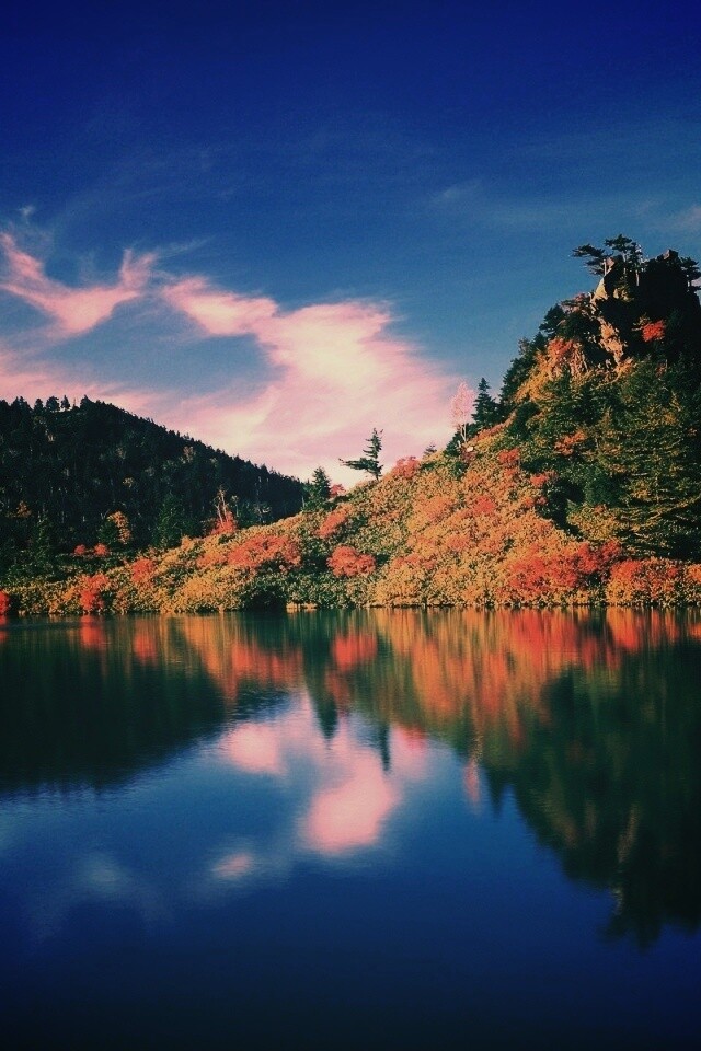 Берег озера в Японии обои