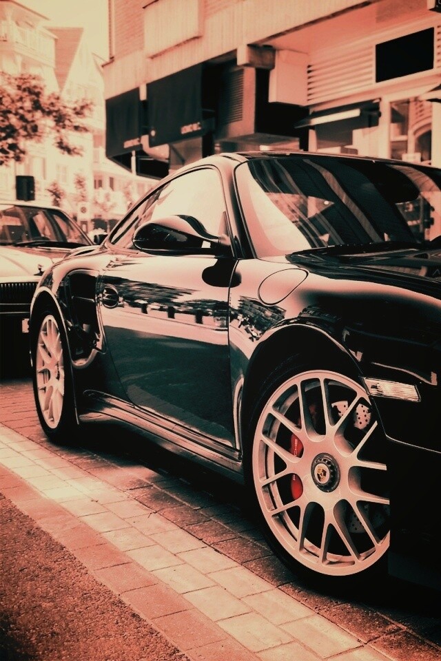 Чёрно-белое фото Porsche обои