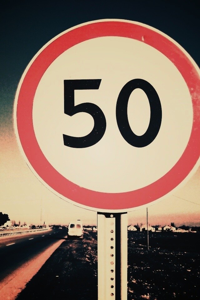 Ограничение скорости 50 км/ч обои
