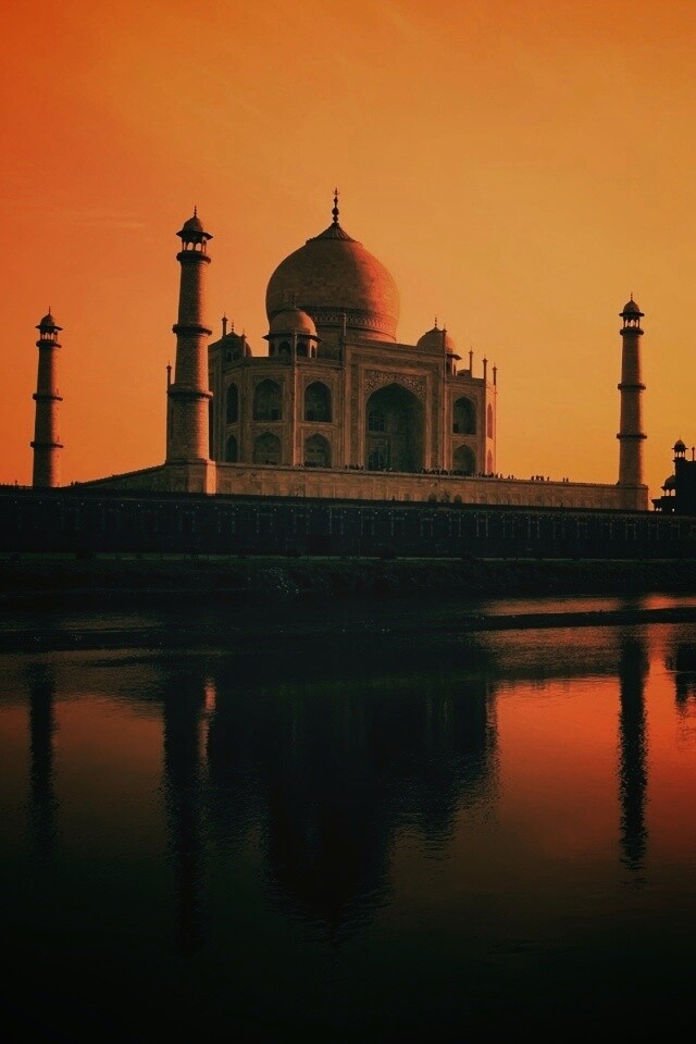 Тадж Махал в сумерках обои