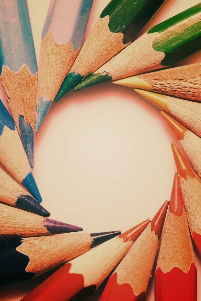 Радуга в карандашах обои