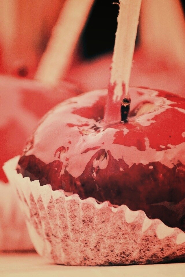 Яблочко в карамели обои