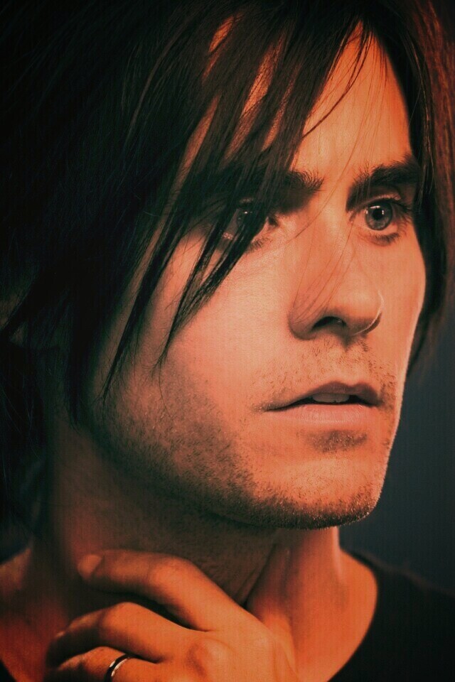 Джаред  Лето недоумевает обои