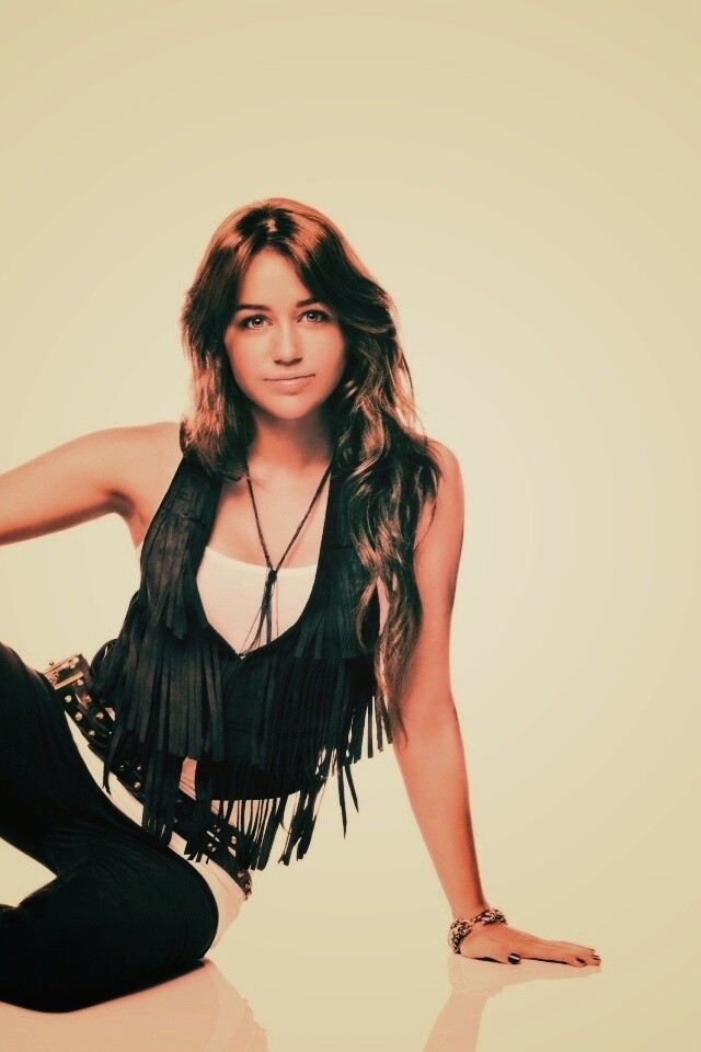 Девушка в черном обои