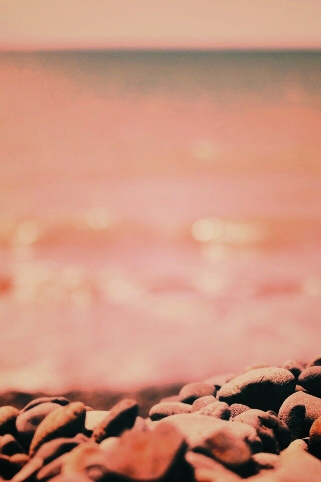 Пляж из гальки обои