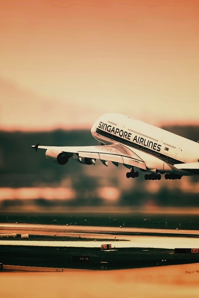 Взлет гражданского самолета обои