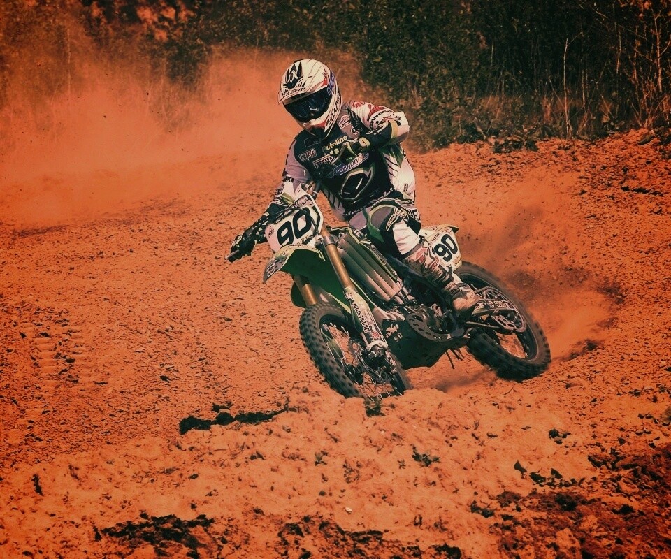 На мототреке обои