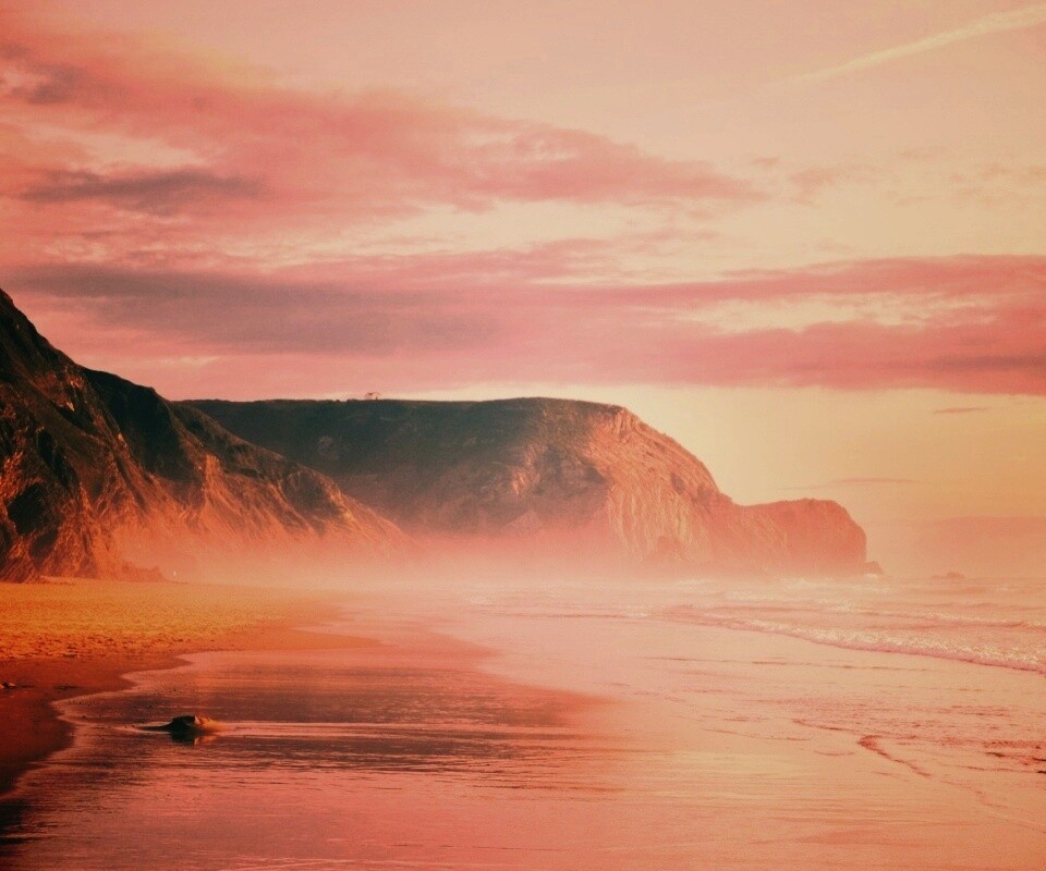 Горы уходящие в море обои