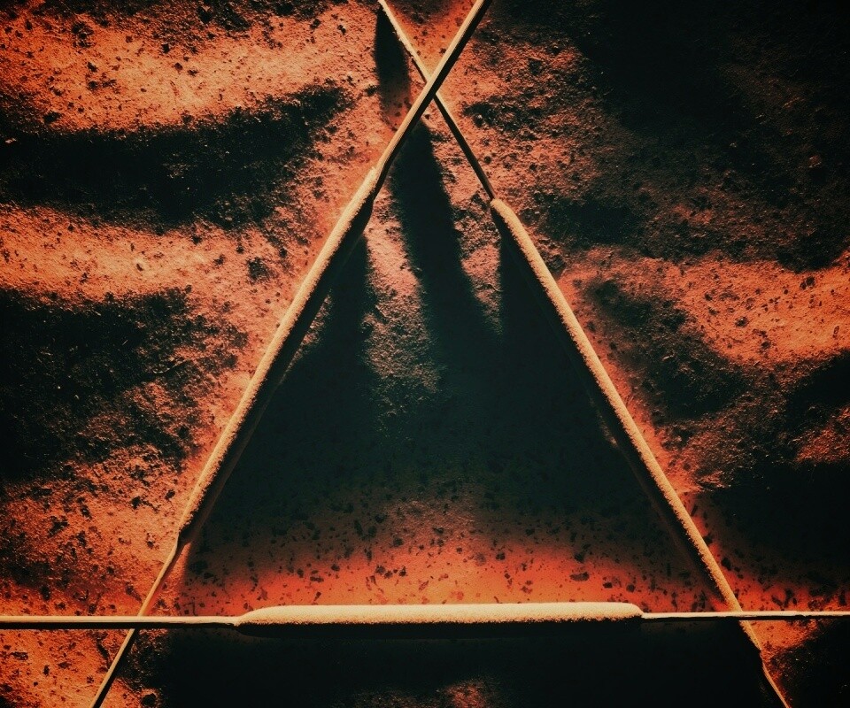 Треугольник из палочек обои